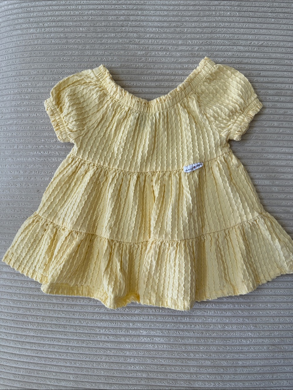 Tommy Hilfiger Yellow Textured Tiered Baby Top in Size 3T